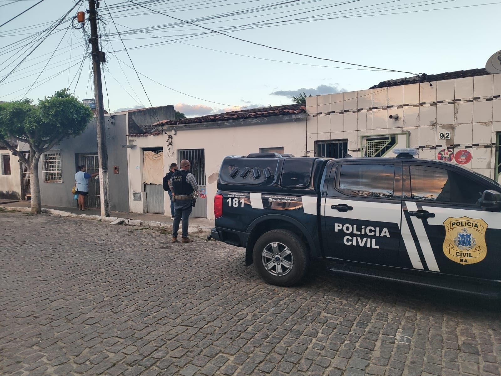 Operação prende quatro homens e bloqueia R$ 5 milhões contra esquema de tráfico de drogas